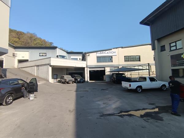 681 m² Industrial space