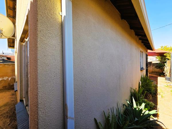 2 Bedroom House