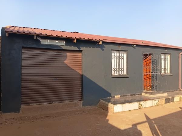 1 Bedroom House