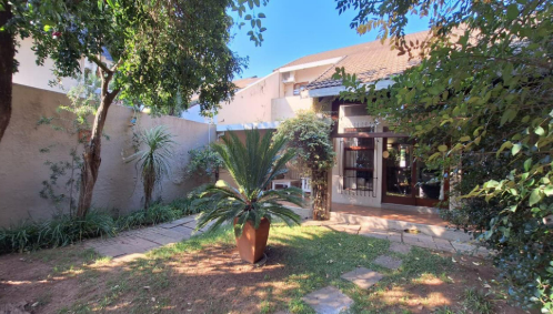 4 Bedroom Townhouse