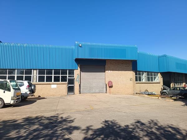 350 m² Commercial space
