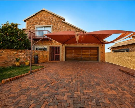 3 Bedroom Townhouse