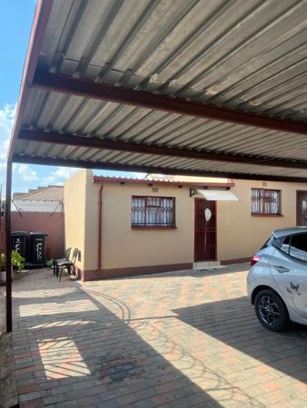 2 Bedroom House
