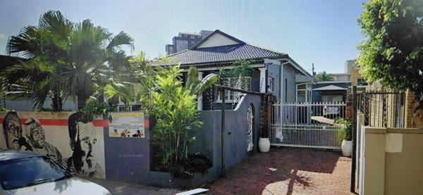 100 m² Commercial space
