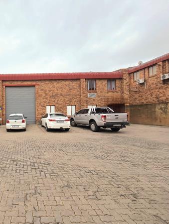 273 m² Industrial space