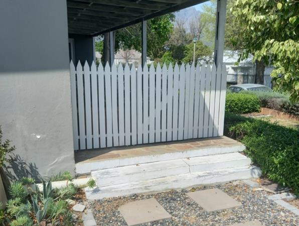 1 Bedroom House