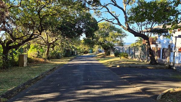 1 854 m² Land