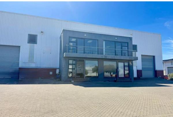 329 m² Commercial space