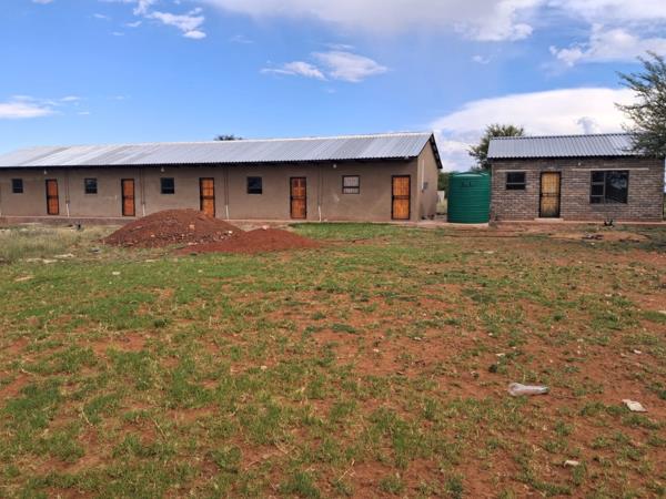 6 Bedroom House