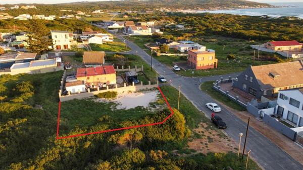 493 m² Land