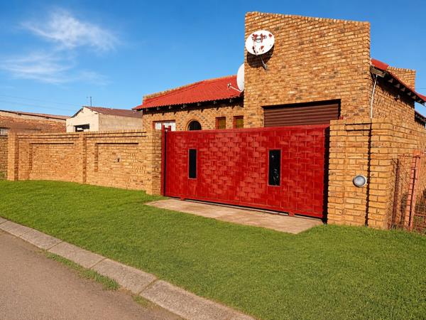 3 Bedroom House