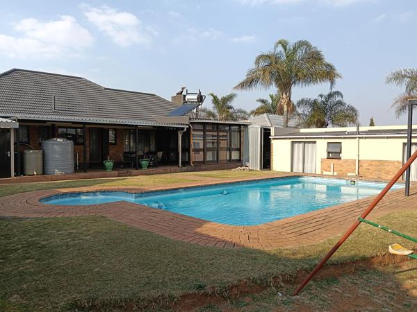 4 Bedroom House