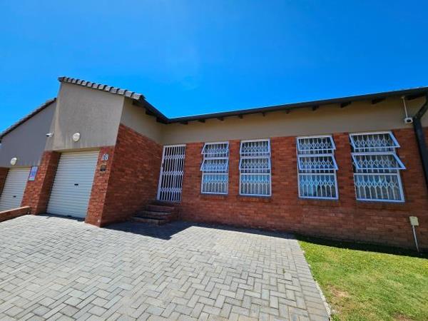 3 Bedroom Townhouse