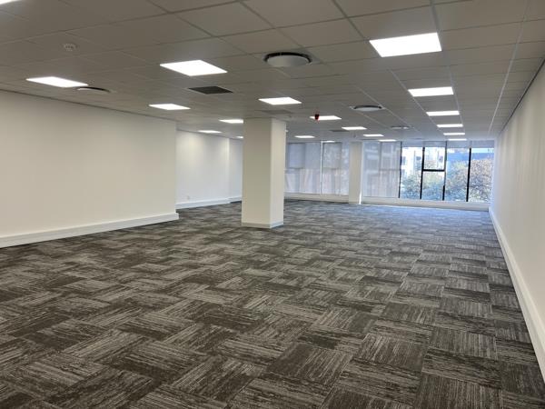 180 m² Commercial space
