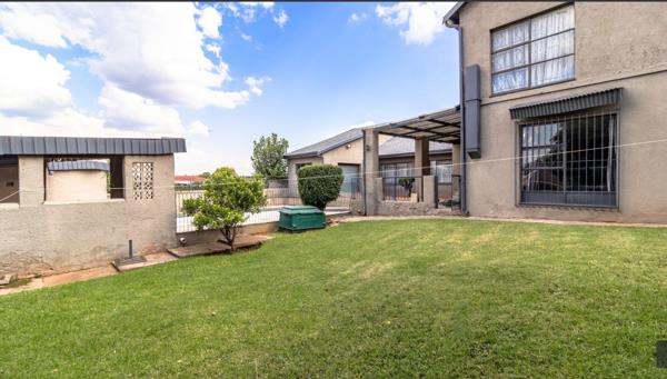 5 Bedroom House