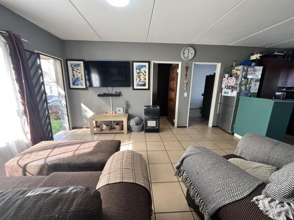 2 Bedroom House