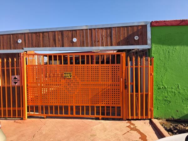 2 Bedroom House