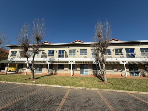90 m² Commercial space