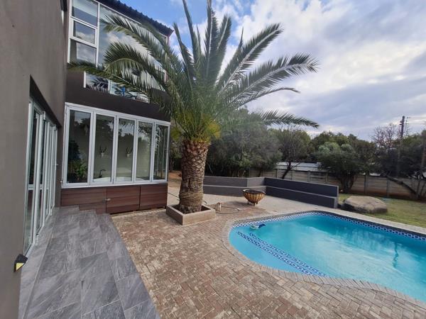 6 871 m² Smallholding