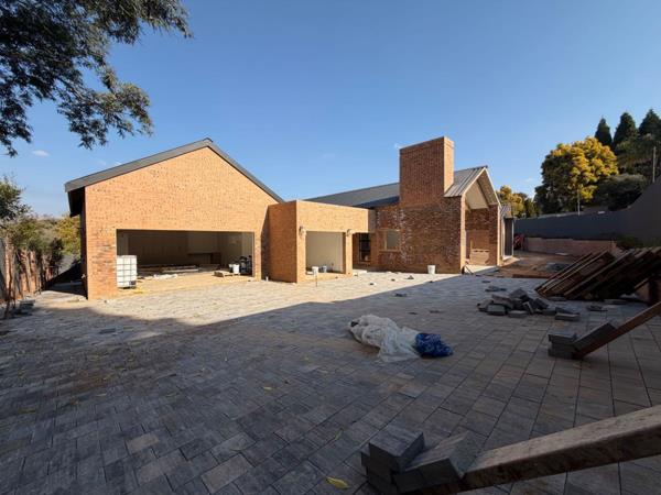 5 Bedroom House