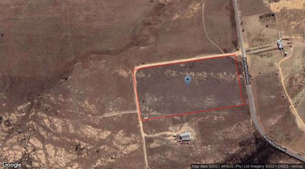 4.9 ha Land