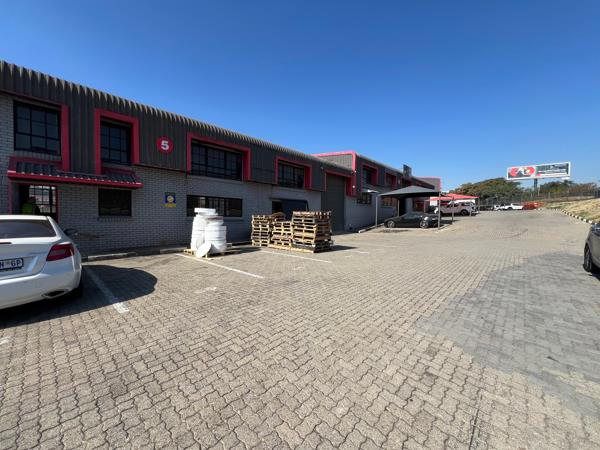 282 m² Industrial space