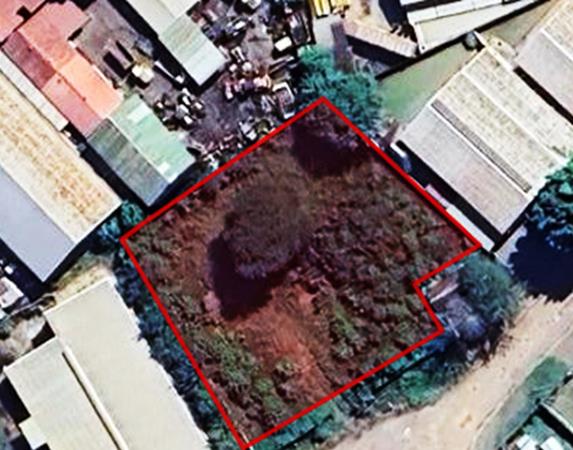 2 304 m² Land