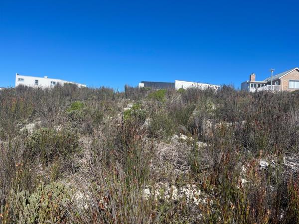 800 m² Land