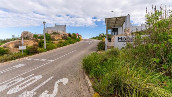 660 m² Land