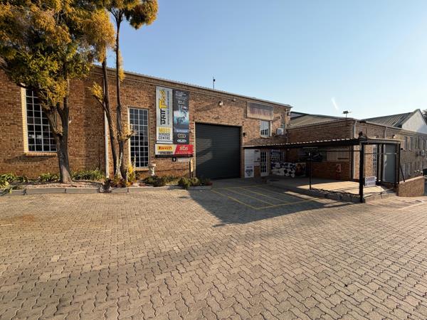 351 m² Industrial space