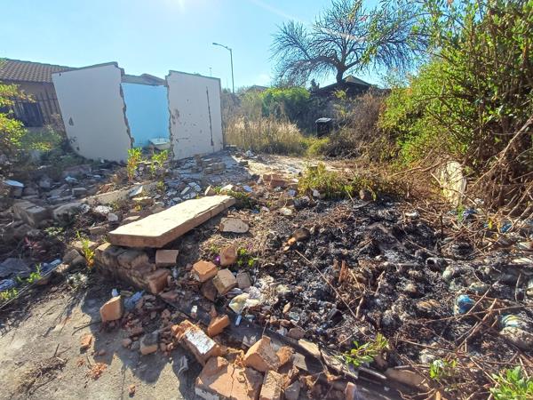 604 m² Land