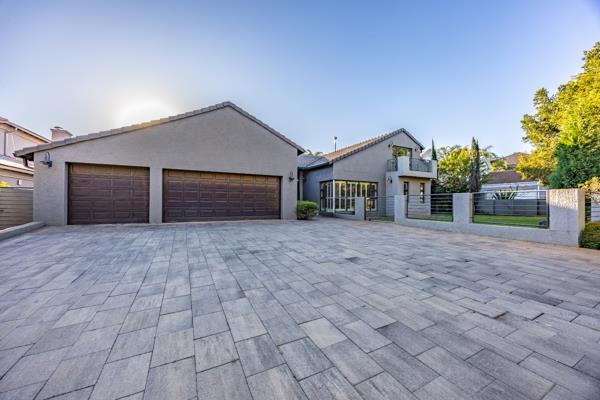 5 Bedroom House
