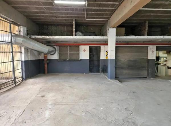 220 m² Commercial space