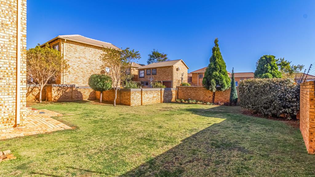 3 Bedroom Townhouse
