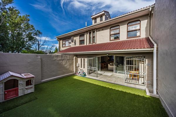 3 Bedroom Townhouse