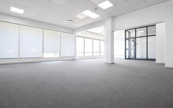 255 m² Office Space