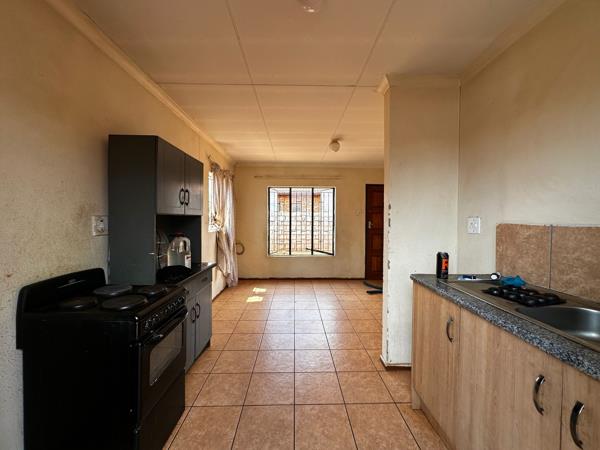 2 Bedroom House