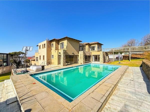5 Bedroom House