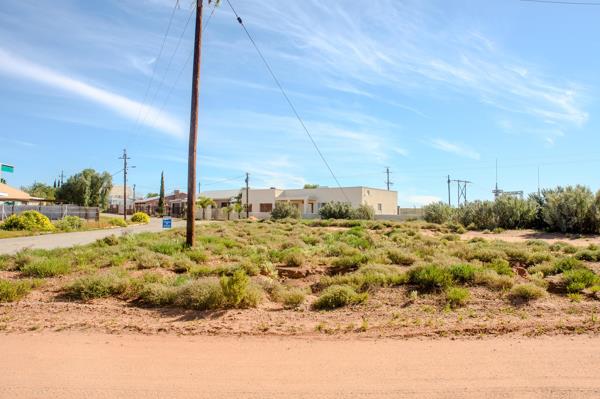 1 012 m² Land