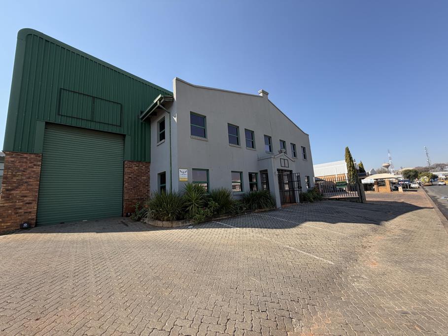 300 m² Industrial space