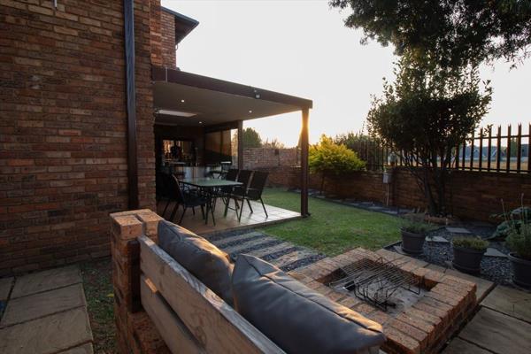 2 Bedroom Duplex
