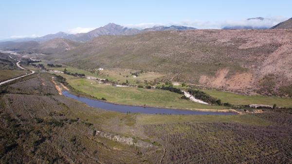 183 ha Farm