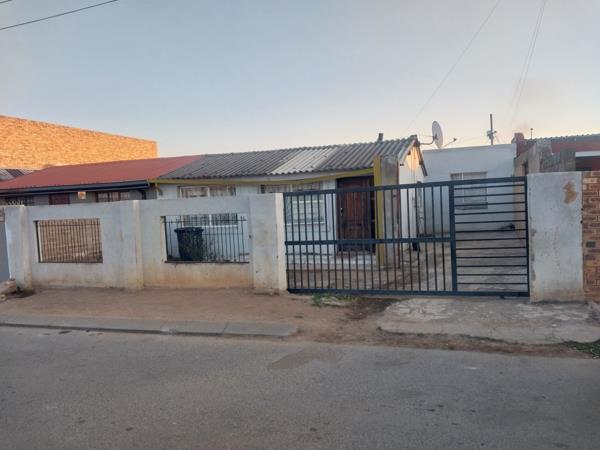 1 Bedroom House