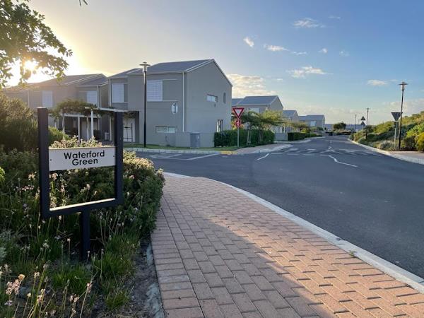 2 Bedroom Townhouse
