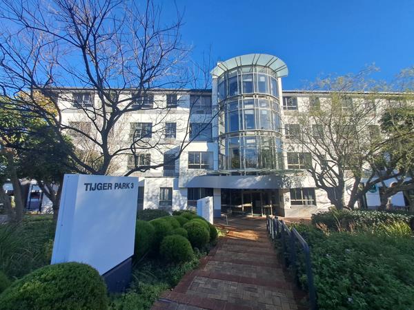 99.4 m² Commercial space