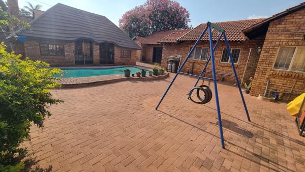 2 Bedroom Garden Cottage