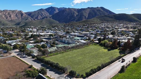 1 159 m² Land