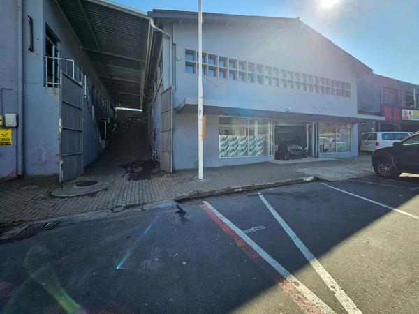 300 m² Commercial space