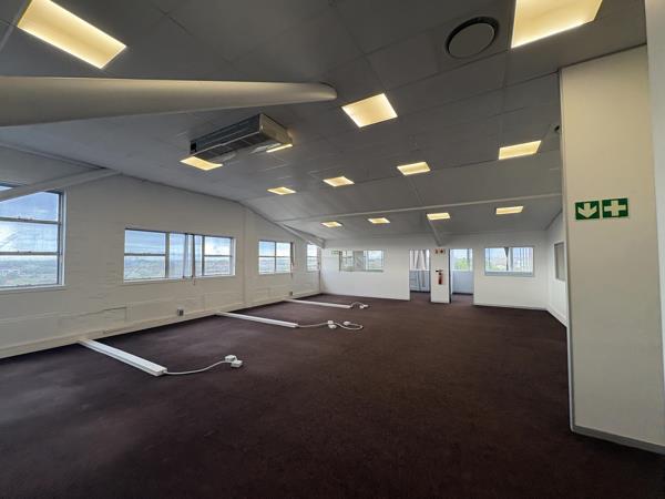 477 m² Commercial space