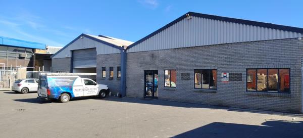1 205 m² Industrial space